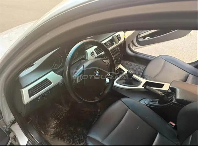 bmw 320i modèle 2007 