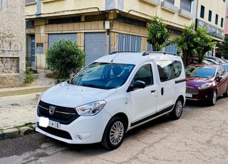 dacia dokker 6 portes
