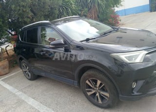 Toyota RAV-4 Diesel Automatique 2017 à Casablanca