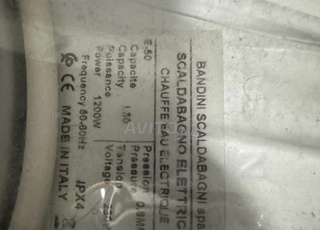 Chauffe eau bandini electriquw presque neuf