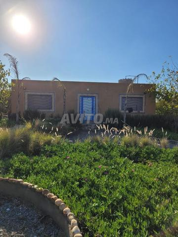 Ferme de 5000m avec maison habitable de 169m