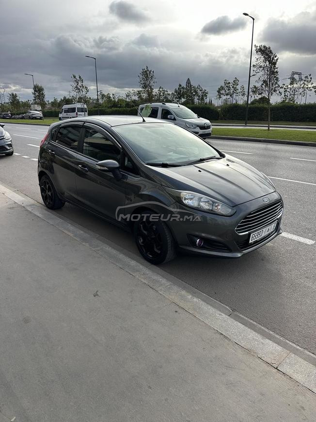 ford fiesta 2016 trend plus