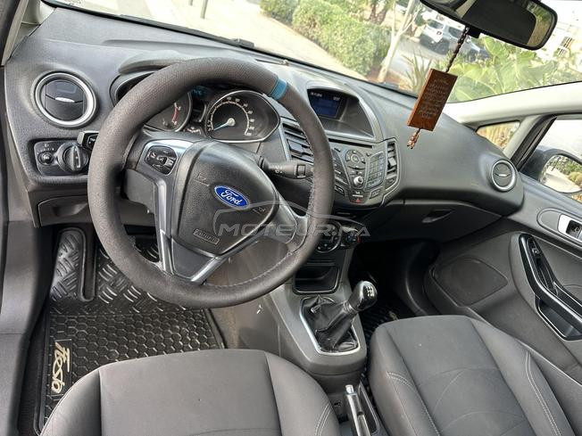 ford fiesta 2016 trend plus
