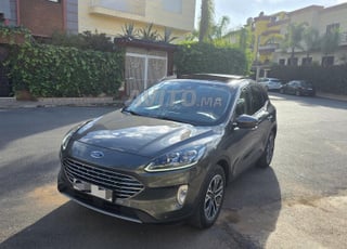 Ford Kuga Titanium X – État Irréprochable