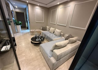 للكراء شقة مفروشة في بورغون