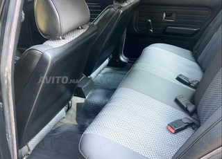 BMW Série 3 Essence Manuelle 1989 à Ifrane