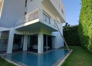 VILLA À VENDRE – TÉMARA