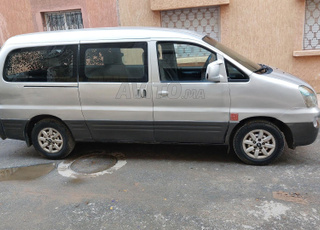 hyundai h1. موديل 2007