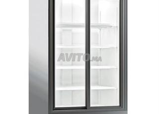 براد عرض للمحلات بحالة ممتازة