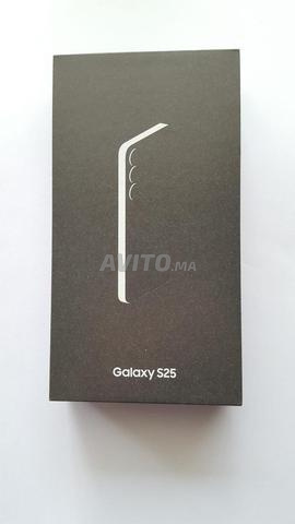 سامسونج S25 جديد 256 جيجابايت وارد من الخارج