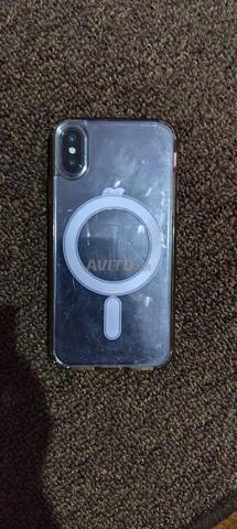 ايفون x بحالة جيدة