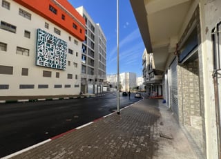 Magasin 19m à louer, oulfa