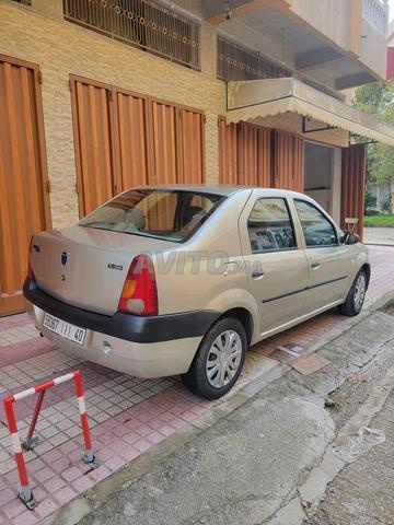 داسيا لوجان