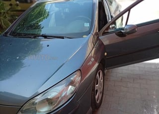 Peugeot 407 Diesel Manuelle 2006 à Kénitra