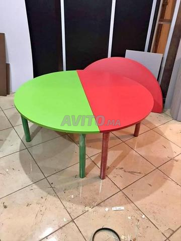 كرسي وطاولة نصف معدنية - 2