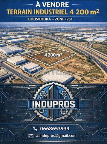 للبيع أرض صناعية 4200 متر مربع بوسكورة