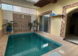 Appartement meublé à louer avec piscine