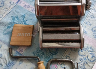 Appareil à chebbakia