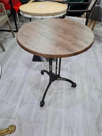 Table pour café et restaurant