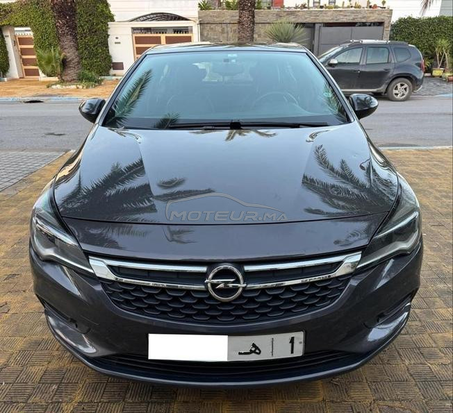 Opel Astra BVM diesel 2017 à Rabat