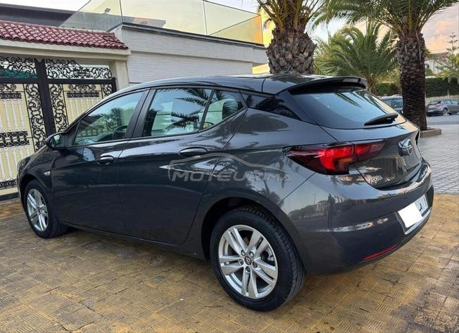 Opel Astra BVM diesel 2017 à Rabat
