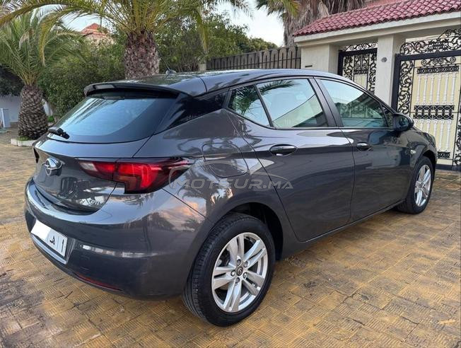 Opel Astra BVM diesel 2017 à Rabat