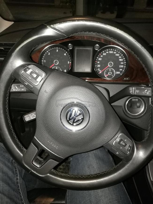 voiture presque neuve 