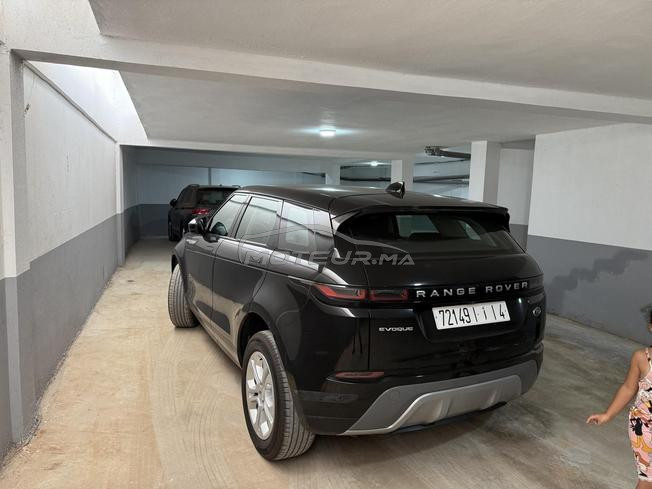 Range Rover Evoque – Bébé Velar