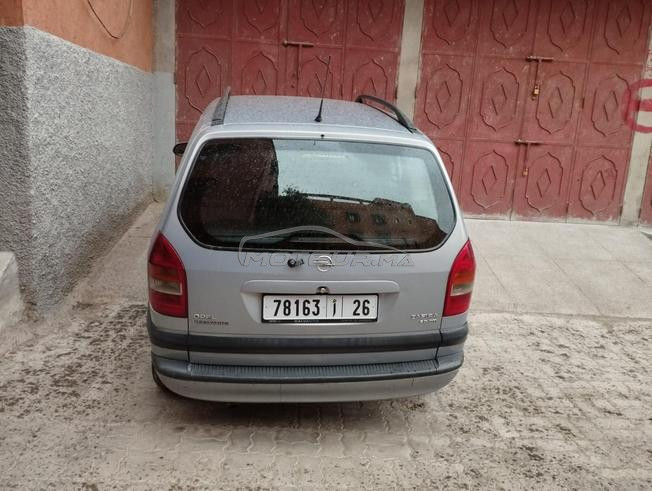 Opel Zafira Diesel Manuelle 2002 à Marrakech