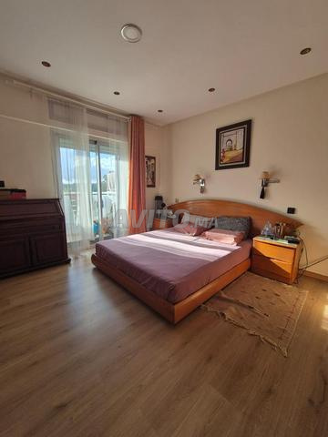 À louer 3 ch meublé Hay Riad - image 4