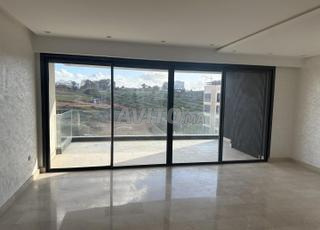 Fenêtre avec cadre aluminium et simple vitrage