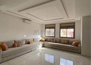 للكراء شقة مفروشة في تمارة سنتر