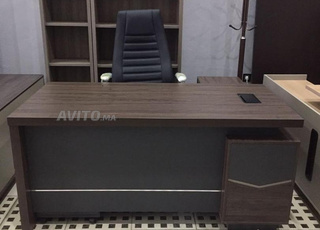 Bureau de direction importé | مكتب مدير مستورد