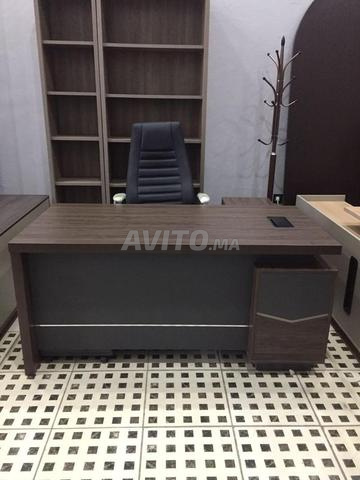 مكتب مدير مستورد | Bureau de direction importé