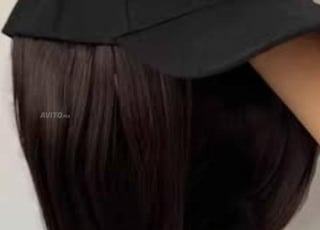 PERRUQUE CASQUETTE COUPE CARRÉE LONGUE