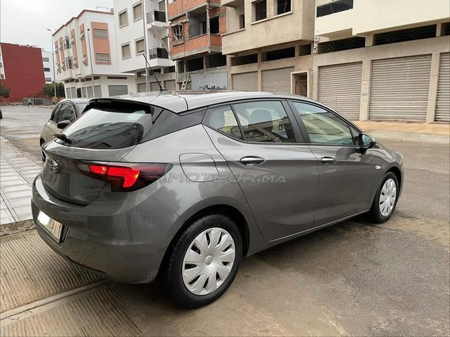 Opel Astra Diesel Manuelle 2022 à Rabat
