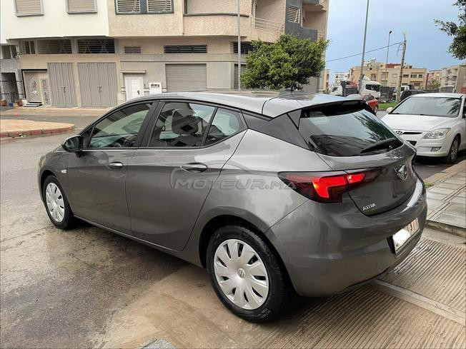 Opel Astra Diesel Manuelle 2022 à Rabat