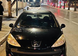 Peugeot 206 plus essence