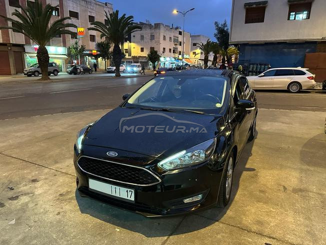 Voiture a vendre ford focus sport 