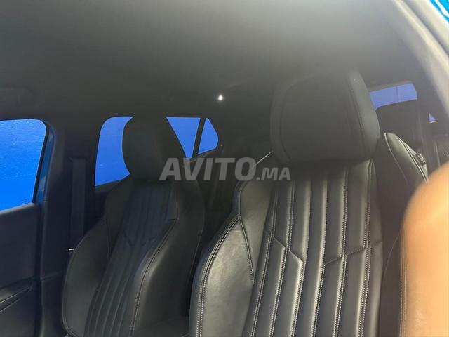Peugeot 2008 Diesel Automatique 2022 à Casablanca - 2