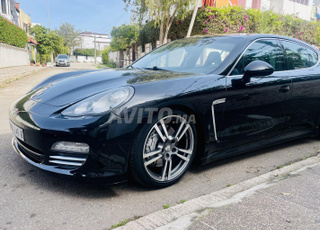 porsche panamera 4S V8