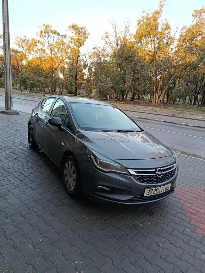 Opel Astra Diesel Manuelle 2020 à safi
