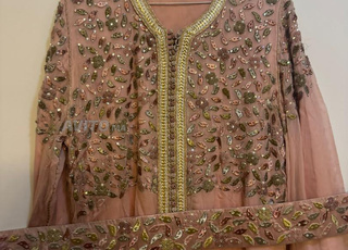 Takchita couleur rose