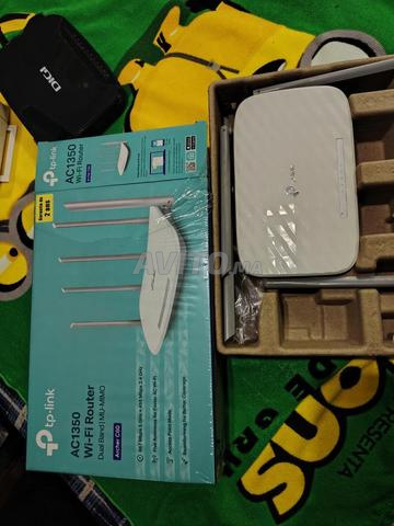 نقطة وصول واي فاي 5G ألياف بصرية و ADSL.