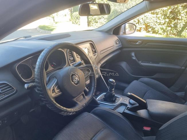 renaut megane 2020 1er main 