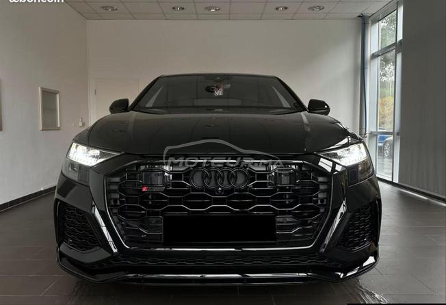 Audi RSQ8 full black