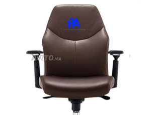 Chaise de bureau confortable et robuste