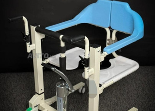 Chaise médicalisée de transfert personne âgée