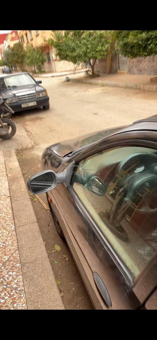 Renault Megane Essence Manuelle 1998 à Oujda