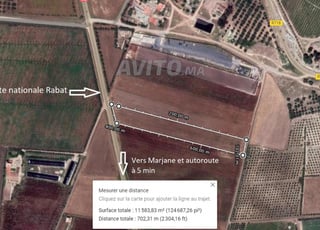 Terrain stratégique à vendre